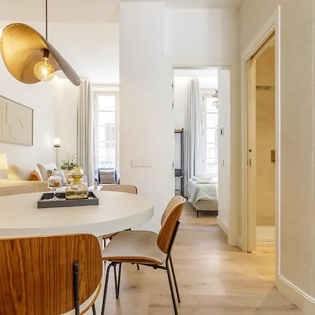Marques De Velazquez Ii By Caleta Homes 公寓