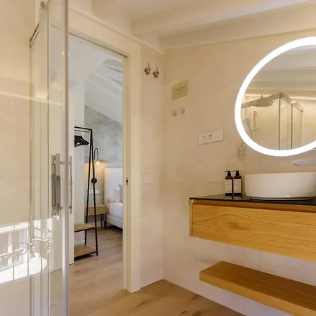 Marques De Velazquez Ii By Caleta Homes 马拉加