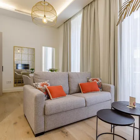 Marques De Velazquez Ii By Caleta Homes 公寓 *