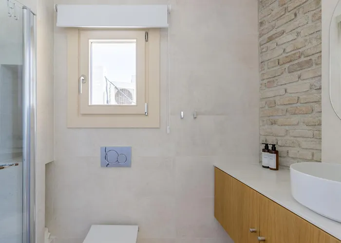 Marques De Velazquez Ii By Caleta Homes Apartment